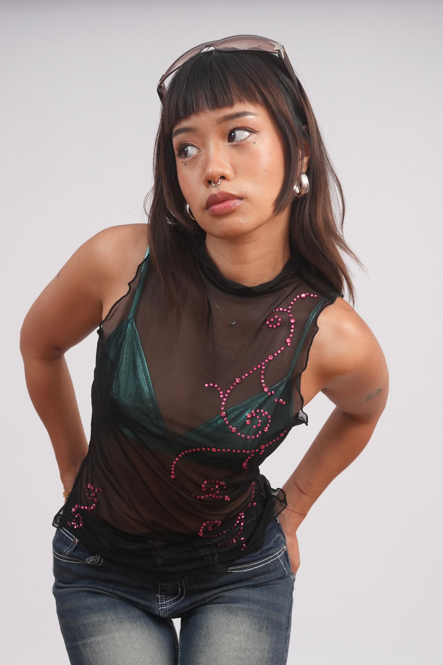 Sleeveless Mesh Diamond Top with Metallic Bra