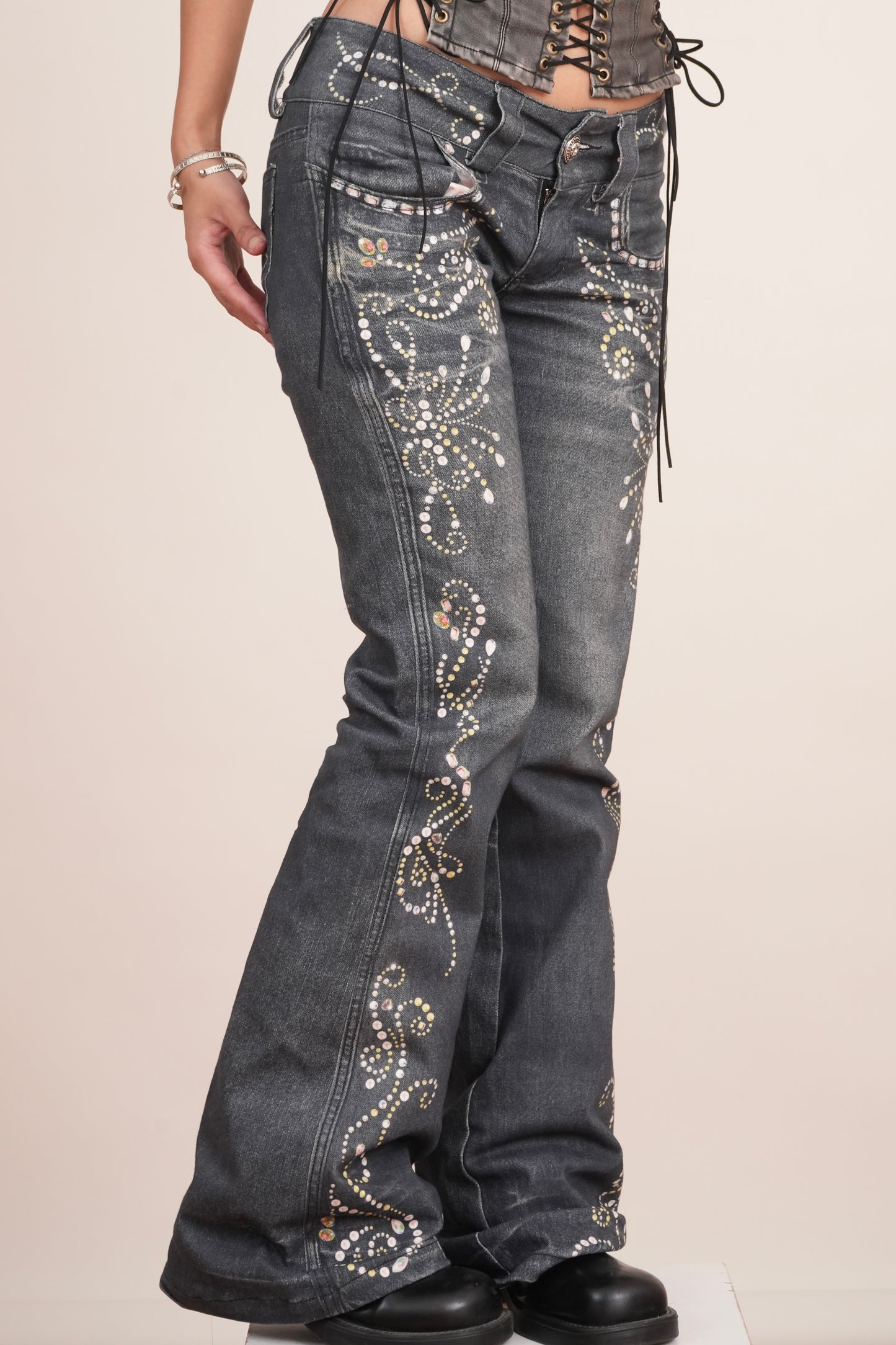 Rhinestone silhouette Flared Jeans