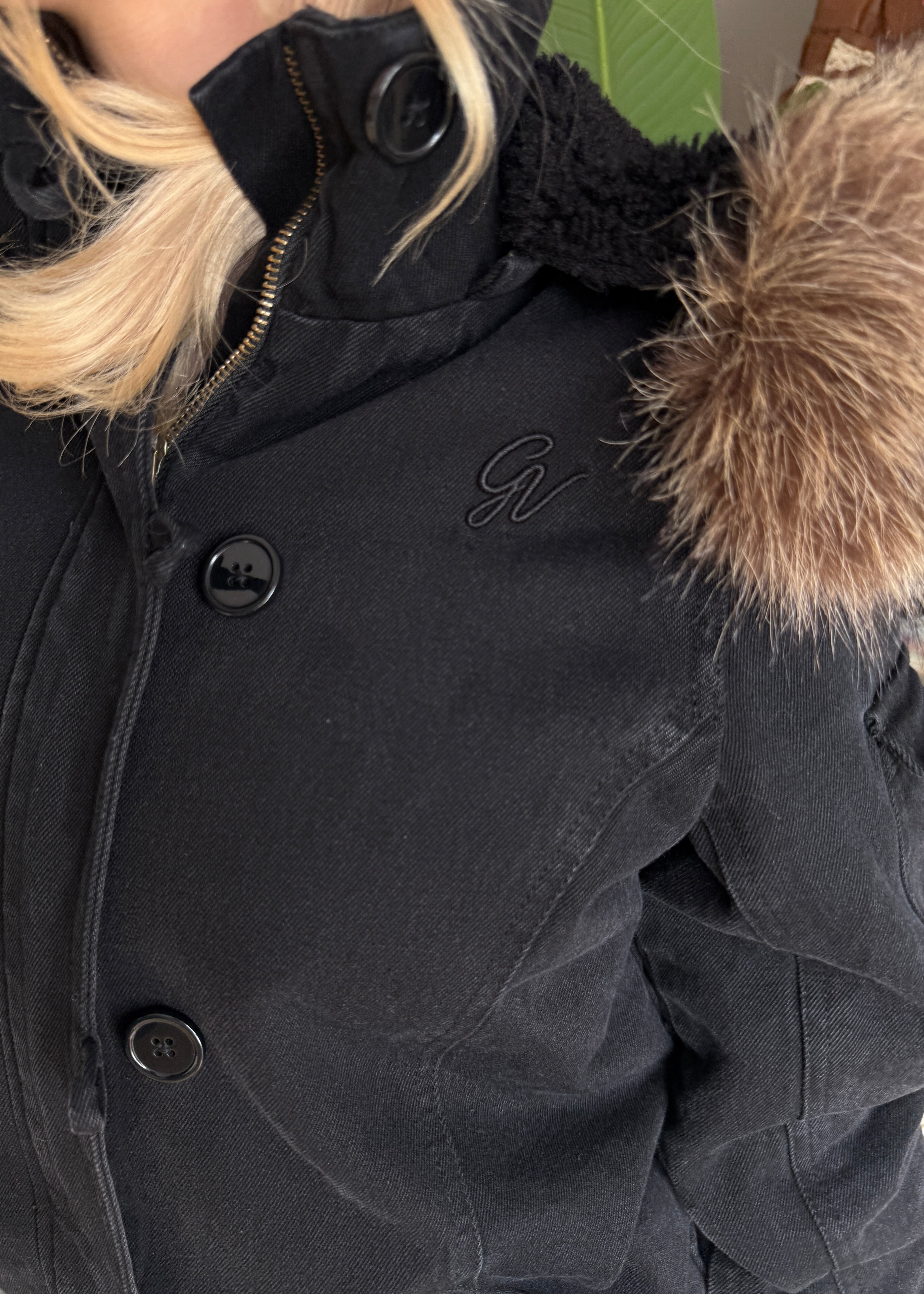 V4 full length 2000s Jacket with Fur Collar