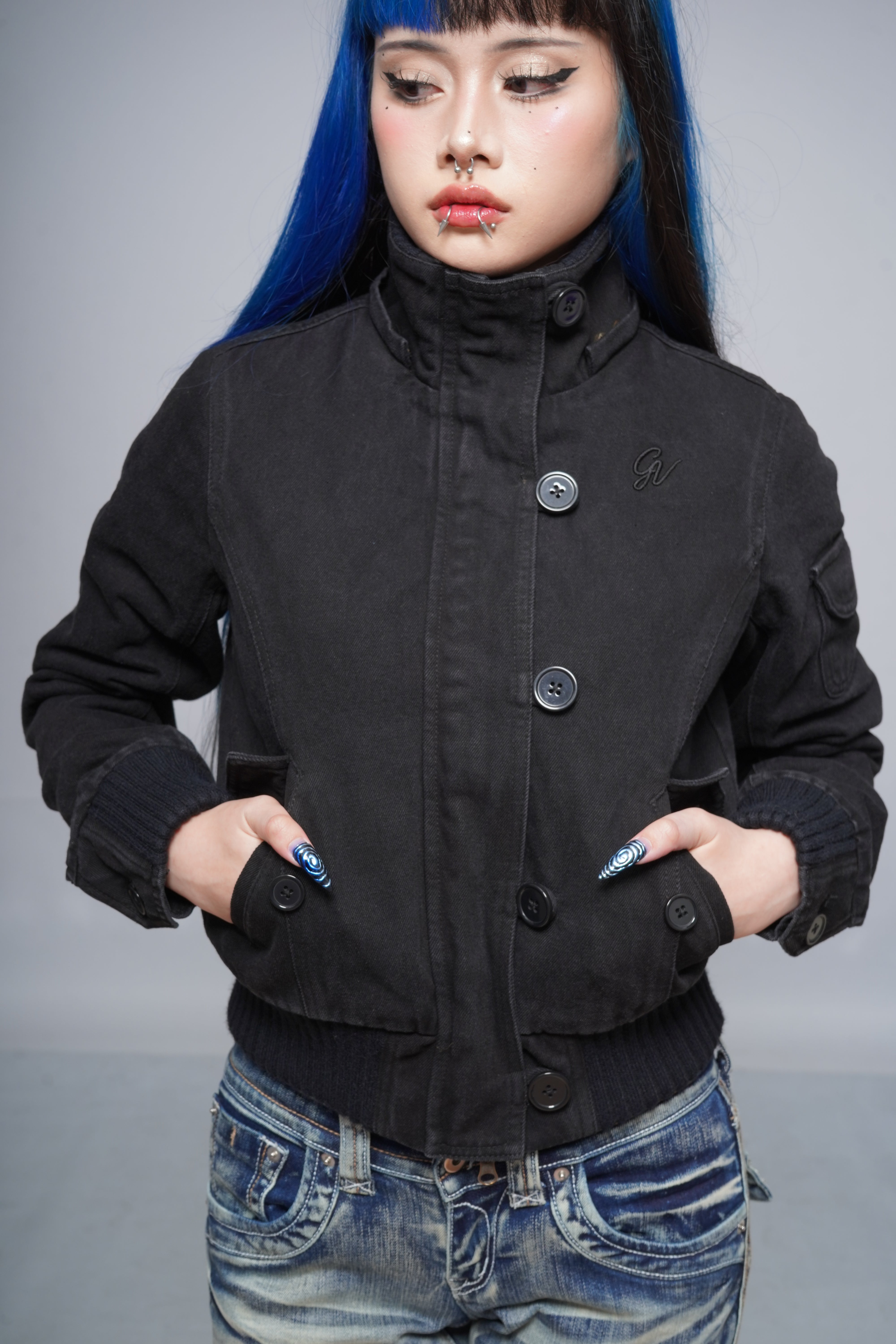 Cropped V3 2000s Jacket with Fur Collar