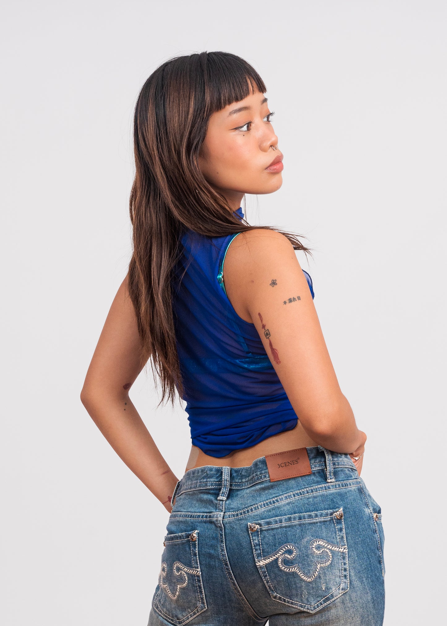 Blue Sleeveless Mesh Diamond Top with Metallic Bra