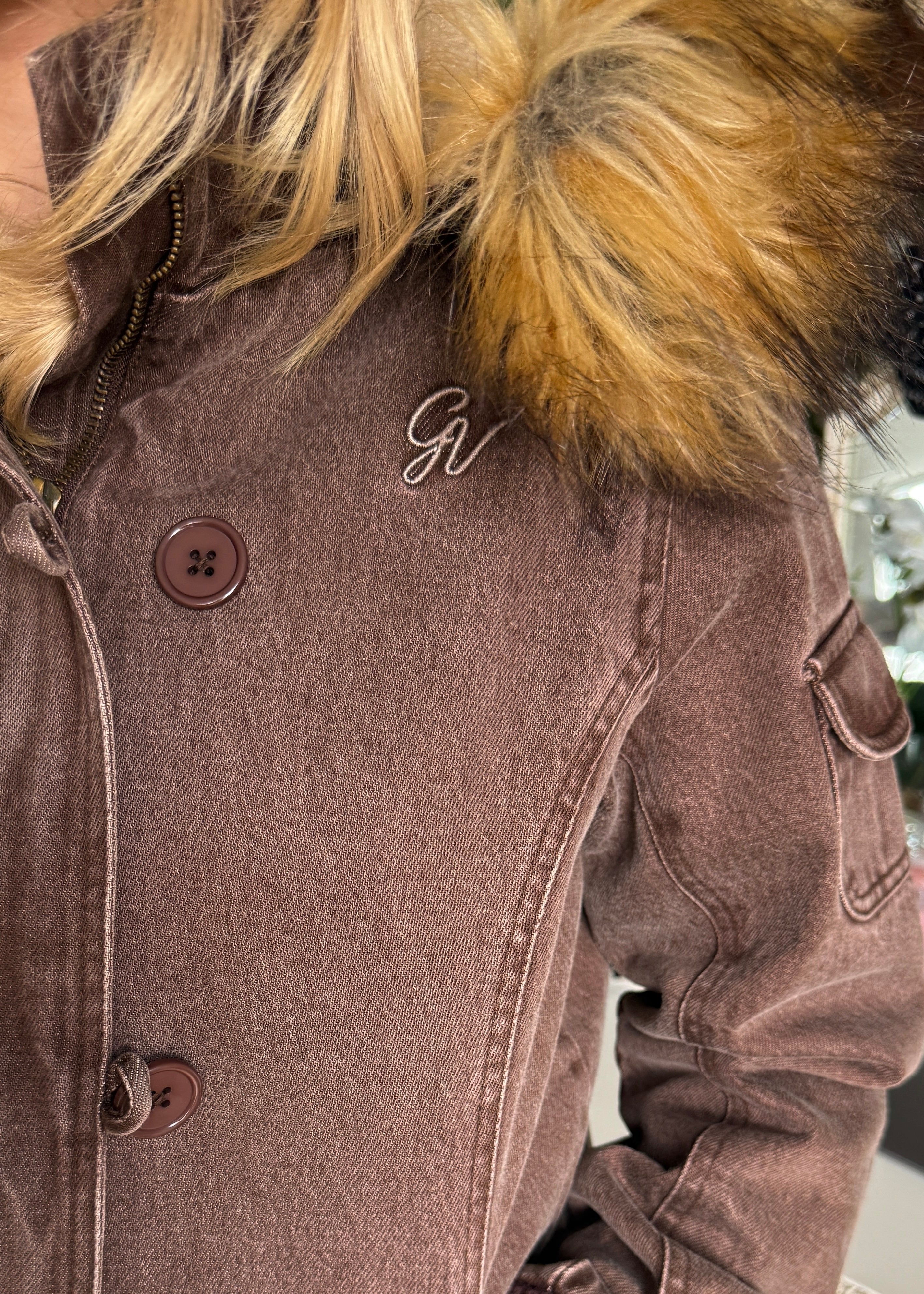 V4 full length 2000s Jacket with Fur Collar ( PRE ORDER )