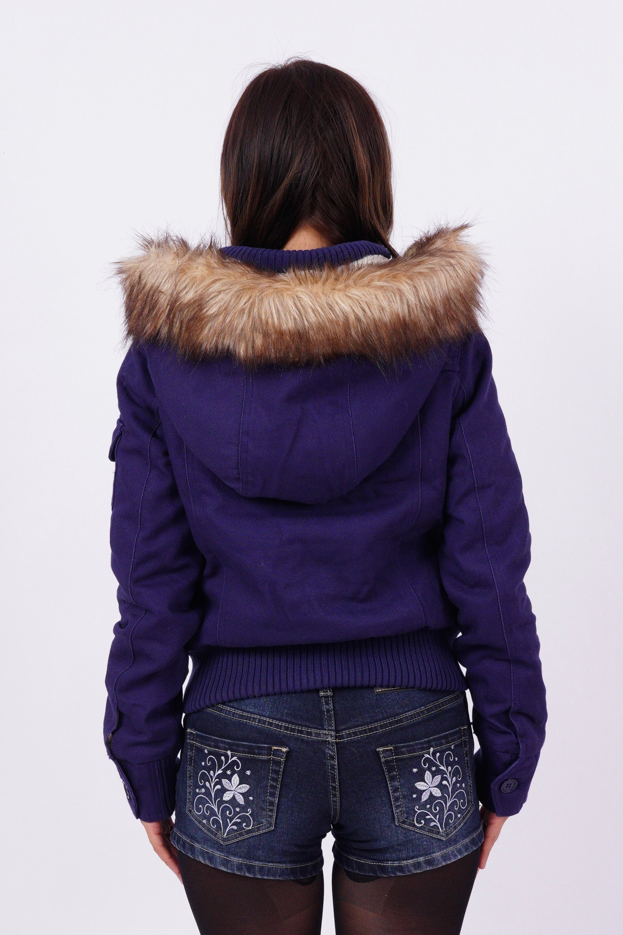 V2 2000s Jacket with Fur Collar