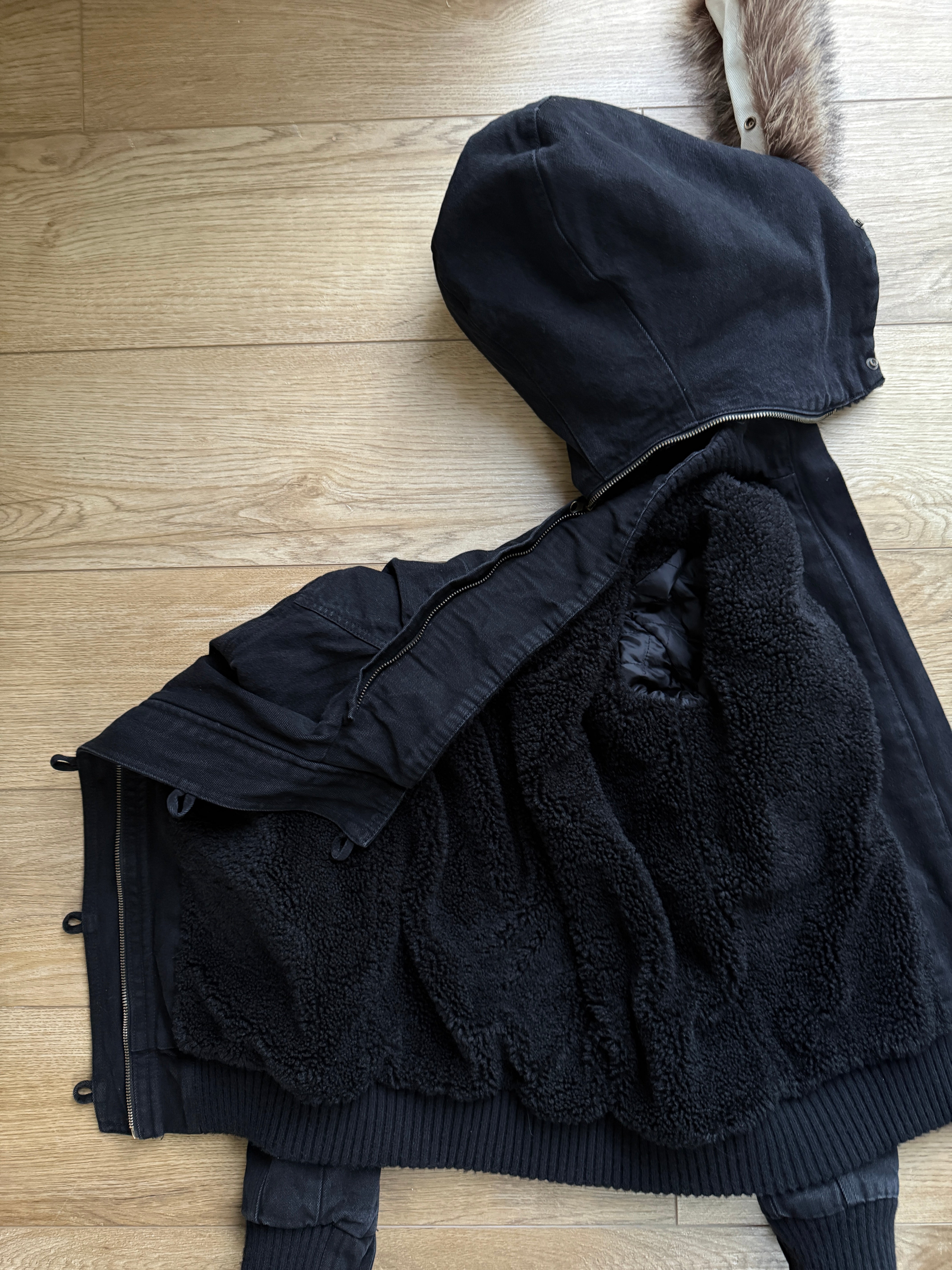 V4 full length 2000s Jacket with Fur Collar