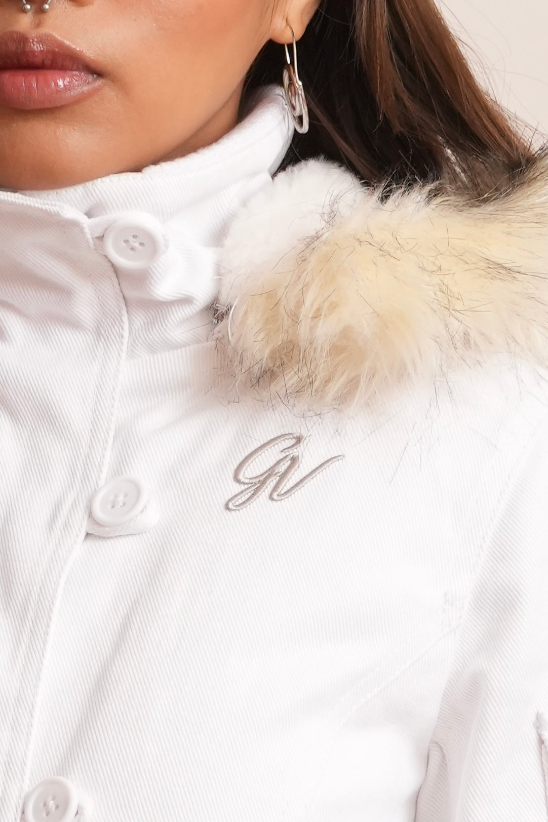 V2 2000s Jacket with Fur Collar