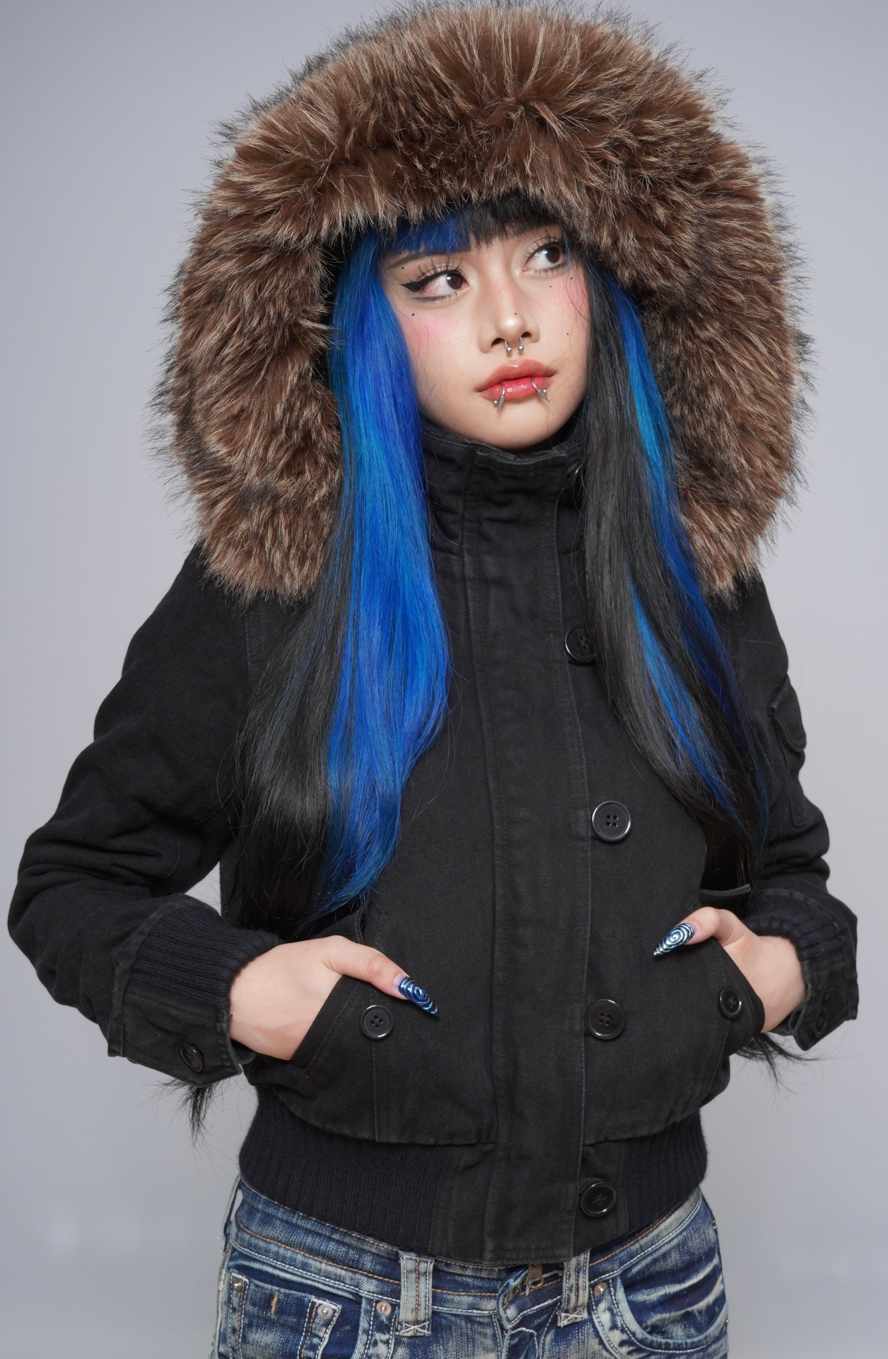 V3 2000s Jacket with Fur Collar