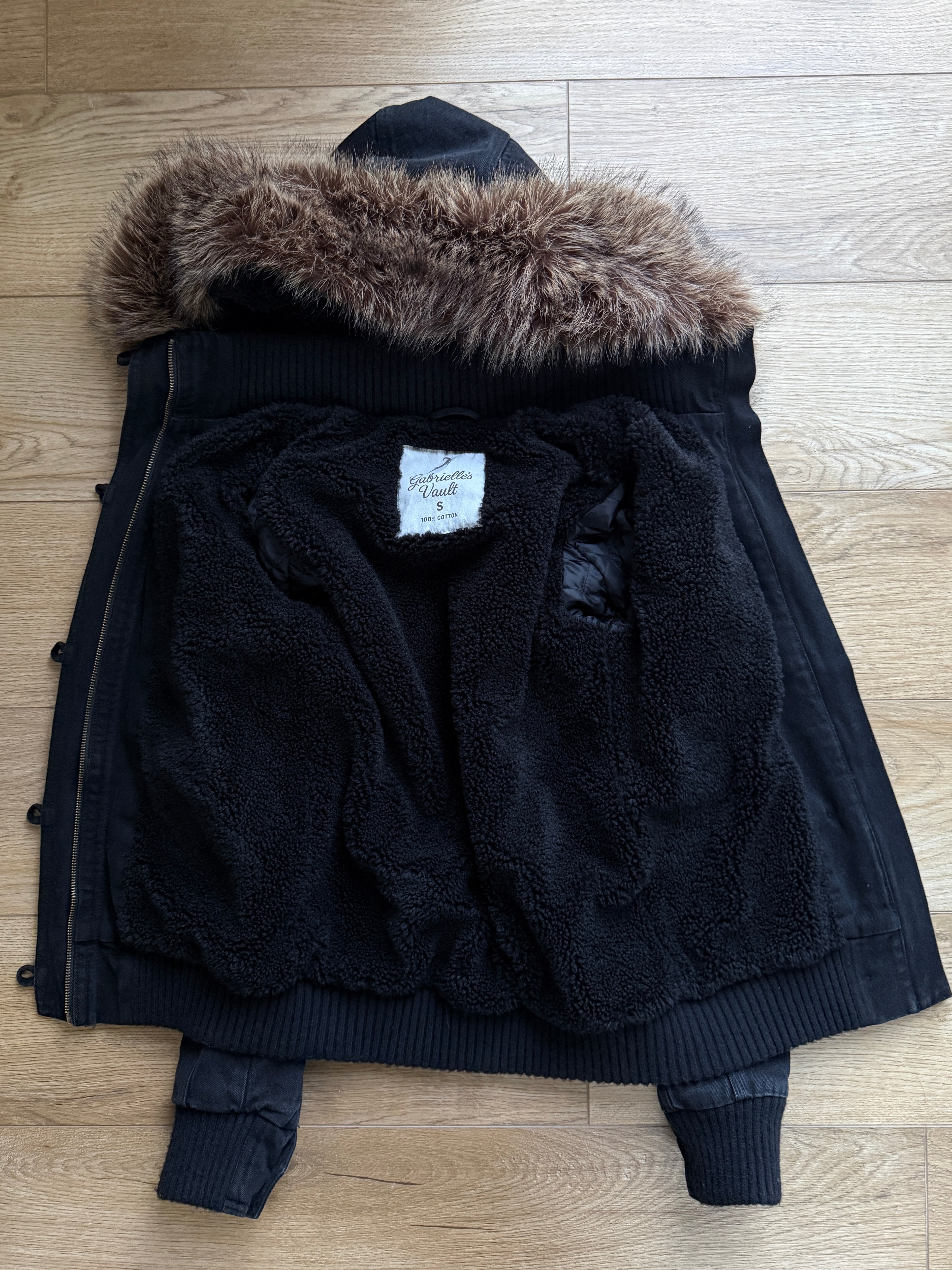 V4 full length 2000s Jacket with Fur Collar ( PRE ORDER )